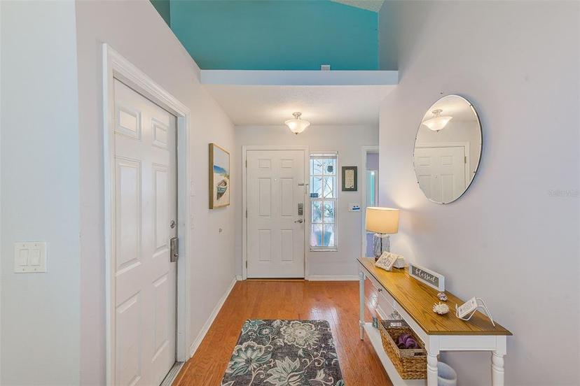 Picture of 18035 Palm Breeze Drive, Tampa FL 33647