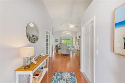 Picture of 18035 Palm Breeze Drive, Tampa, FL 33647