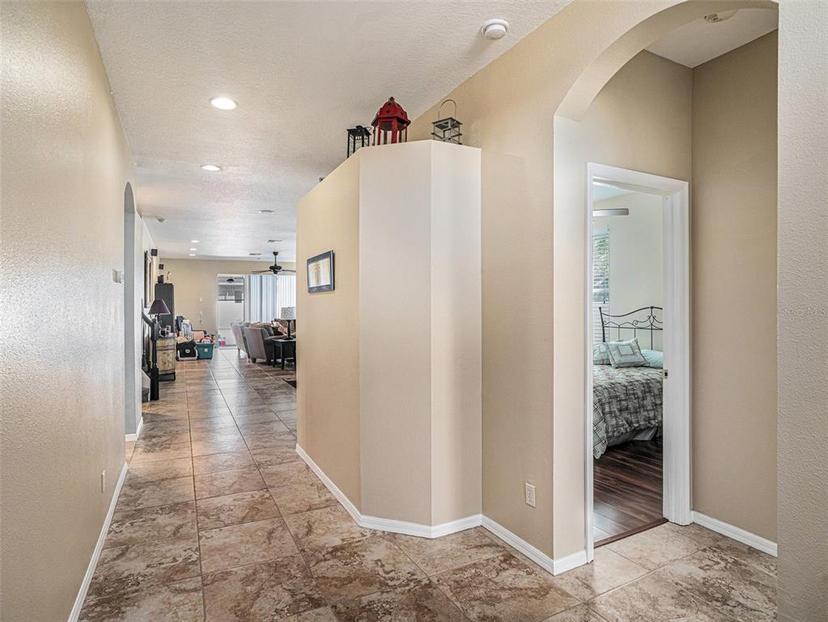 Picture of 4206 Morning Breeze Court, Tampa FL 33619