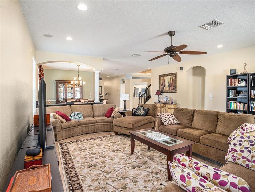 Picture of 4206 Morning Breeze Court, Tampa FL 33619