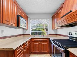 Picture of 7535 Abonado Road, Tampa, FL 33615