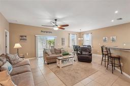 Picture of 563 19Th Street Nw, Ruskin, FL 33570