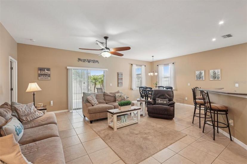 Picture of 563 19Th Street Nw, Ruskin FL 33570