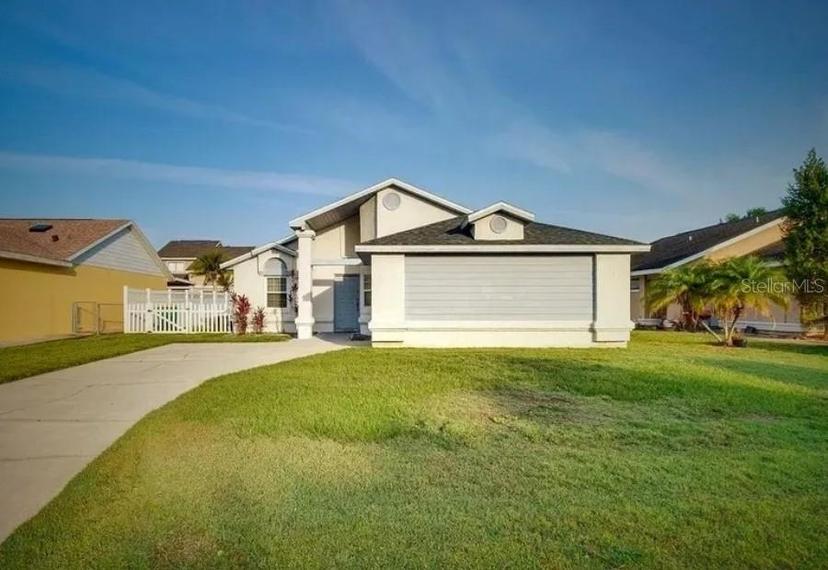 Picture of 208 Applewood Court, Kissimmee FL 34743