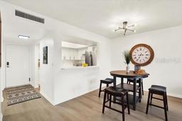 Picture of 5220 Brittany Drive S Unit 106, St Petersburg, FL 33715