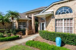 Picture of 2990 Eagle Estates Circle W, Clearwater, FL 33761