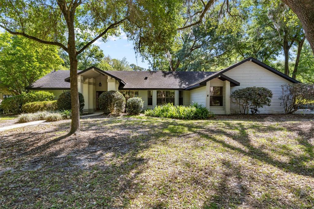 Picture of 2415 NW 38Th Drive, Gainesville, FL 32605