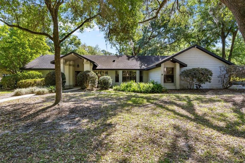 Picture of 2415 NW 38Th Drive, Gainesville FL 32605
