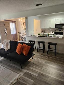 Picture of 1833 Bough Avenue Unit 2, Clearwater, FL 33760