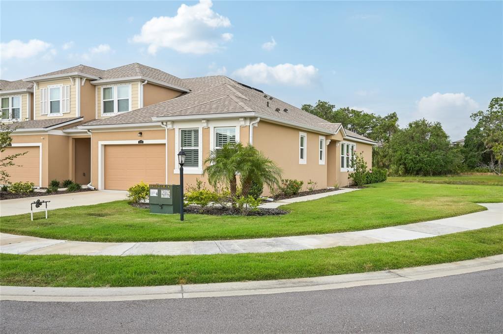 Picture of 5520 Coachwood Cove, Bradenton, FL 34211