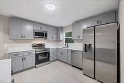 Picture of 4823 Linwood Street, Sarasota, FL 34232