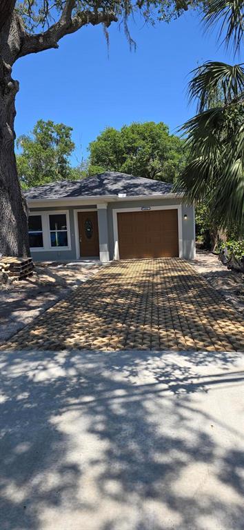 Picture of 304 4Th Avenue Sw, Largo FL 33770