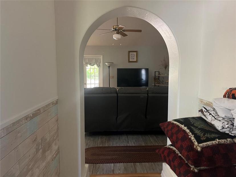 Picture of 5739 NE 54Th Place, High Springs FL 32643