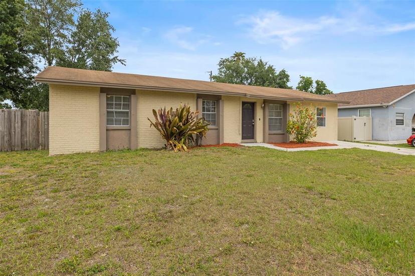 Picture of 8212 Trammell Trail, Tampa FL 33619