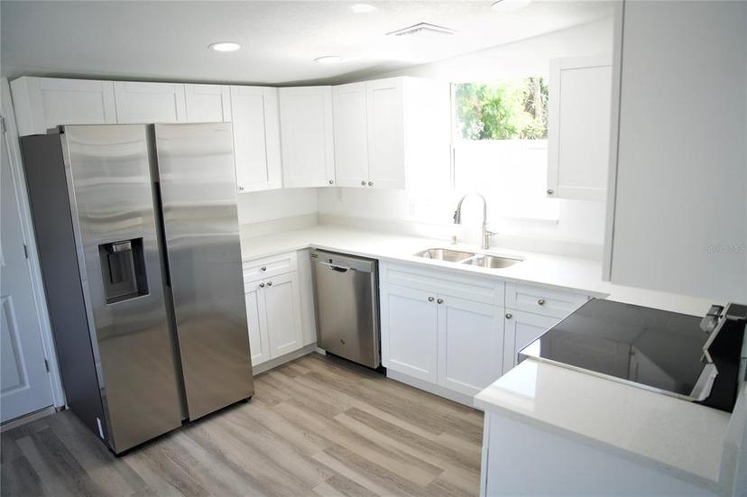 Picture of 8501 Libby Lane, Tampa FL 33619
