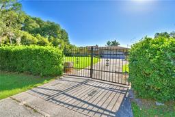 Picture of 2611 State Road 557, Lake Alfred, FL 33850