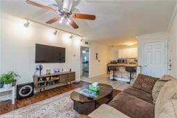 Picture of 1700 SW 16Th Court Unit A1, Gainesville, FL 32608