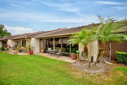 Picture of 2025 Sylvester Road Unit H2, Lakeland, FL 33803