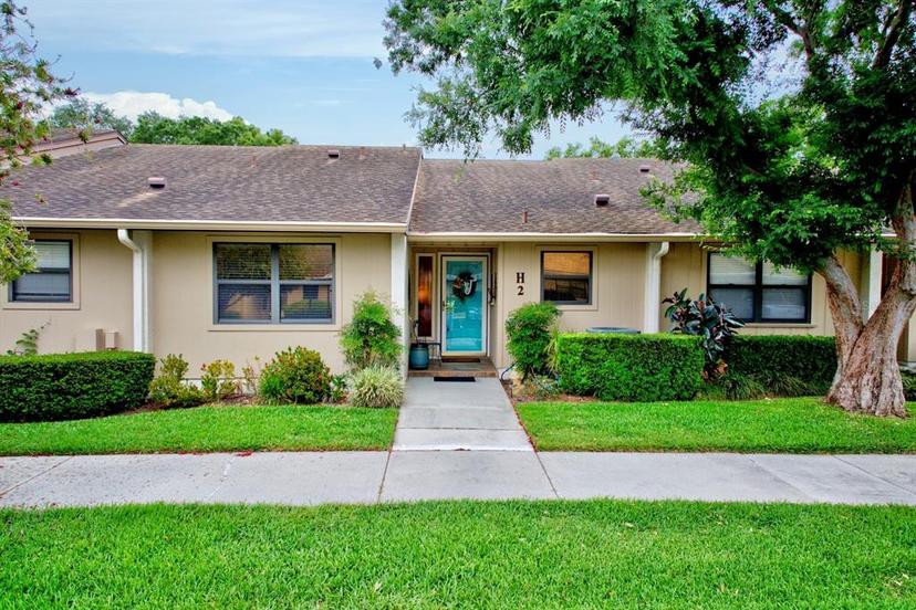 Picture of 2025 Sylvester Road Unit H2, Lakeland FL 33803