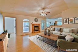 Picture of 6217 SW 86Th Way, Gainesville, FL 32608