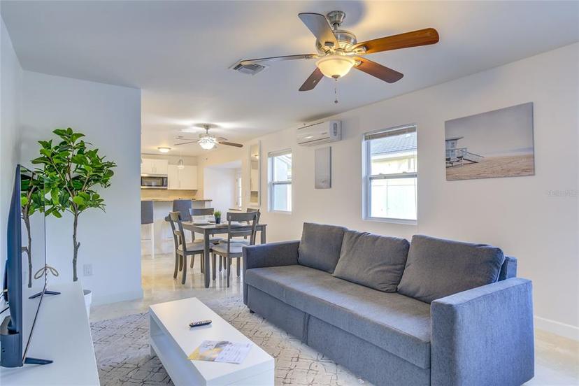 Picture of 1006 Pine Street, Clearwater FL 33756