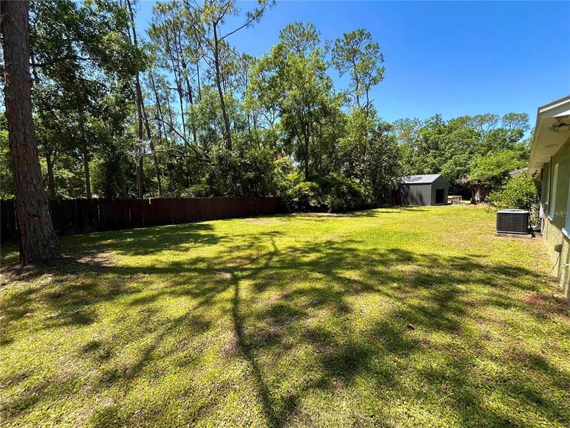Picture of 4310 Lithia Pinecrest Road, Valrico FL 33596