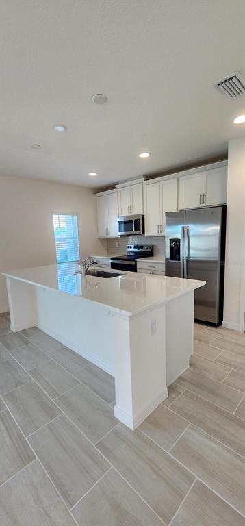 Picture of 1597 Swan Swim Drive, Davenport FL 33837