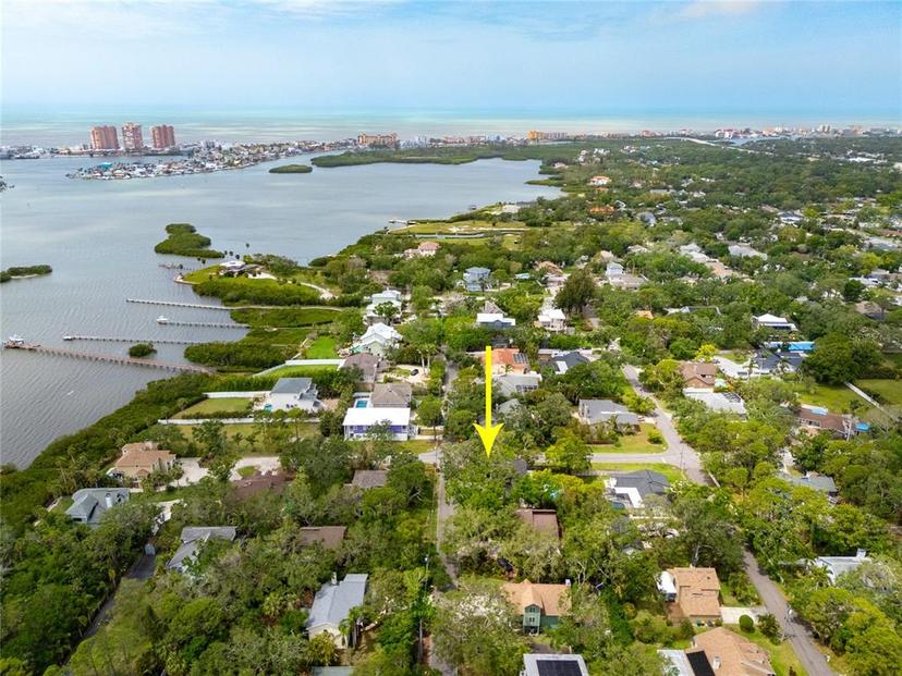 Picture of 12893 Poinsettia Avenue, Seminole FL 33776