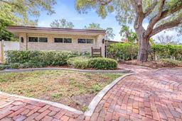 Picture of 8238 30Th Avenue N, St Petersburg, FL 33710