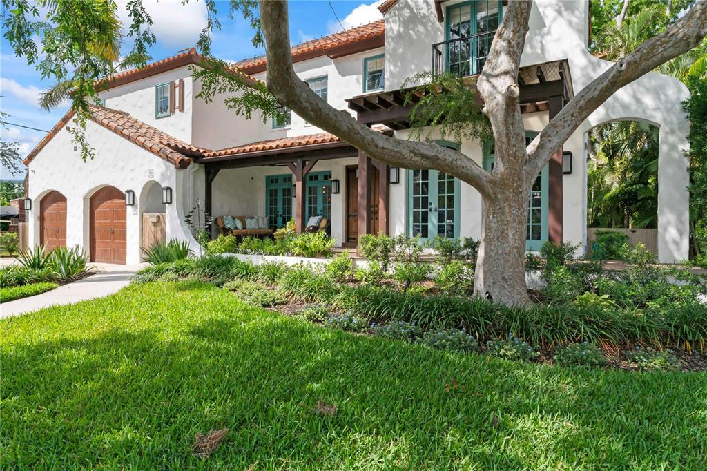 Picture of 90 Bahama Circle, Tampa, FL 33606