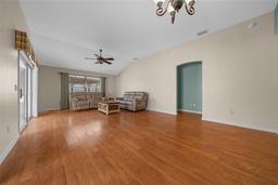 Picture of 882 Tanglewood Place, The Villages, FL 32162