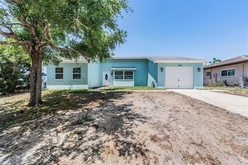 Picture of 4307 Woodfield Avenue, Holiday FL 34691