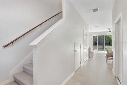 Picture of 6936 Towne Lake Road, Riverview, FL 33578