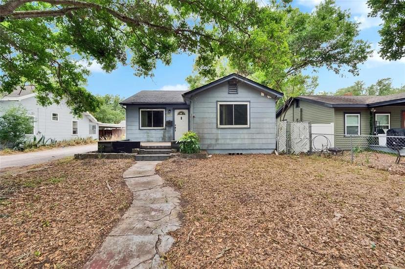 Picture of 4102 Haines Road N, St Petersburg FL 33703
