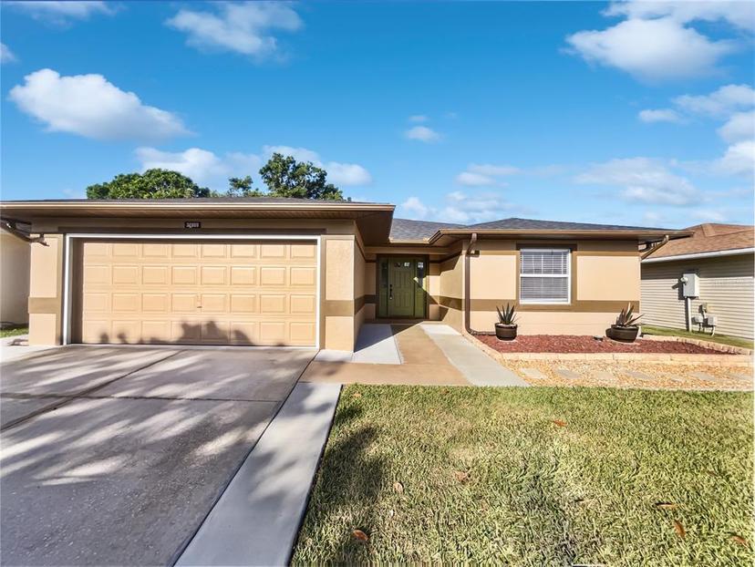 Picture of 32809 Timberwood Drive, Leesburg FL 34748
