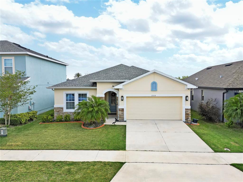 Picture of 13318 Serene Valley Drive, Clermont, FL 34711