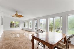 Picture of 841 N Palm Springs Terrace, Crystal River, FL 34429