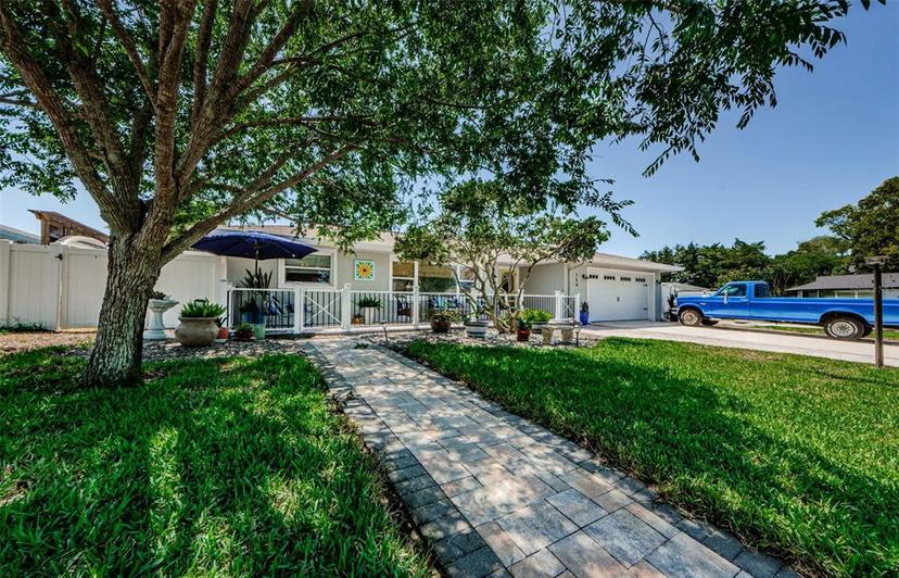 Picture of 154 Sunshine Drive, Palm Harbor FL 34684