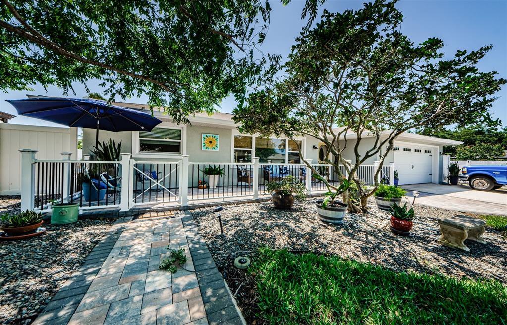 Picture of 154 Sunshine Drive, Palm Harbor, FL 34684