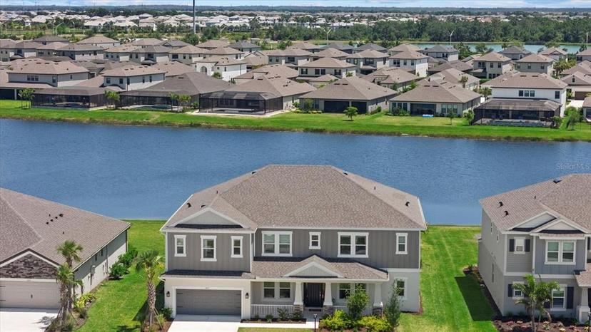 Picture of 4423 Pond Brook Court, Bradenton FL 34211