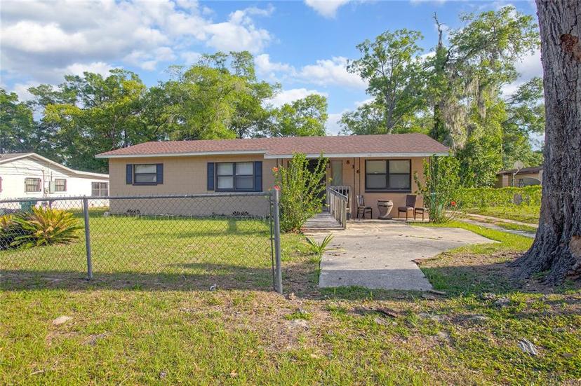 Picture of 816 W Franklin Avenue, Deland FL 32720