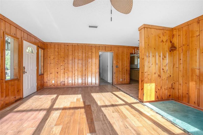 Picture of 816 W Franklin Avenue, Deland FL 32720