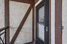 Picture of 500 Newell Hill Road Unit 107C, Leesburg, FL 34748
