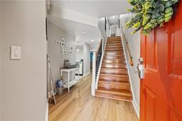 Picture of 14910 Par Club Circle, Tampa, FL 33618