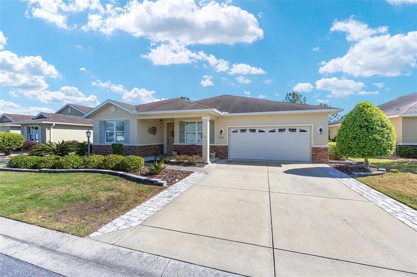 Picture of 9728 SW 95Th Loop, Ocala FL 34481