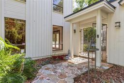 Picture of 1324 SW 98Th Street, Gainesville, FL 32607