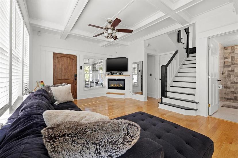 Picture of 605 E Louisiana Avenue, Tampa FL 33603