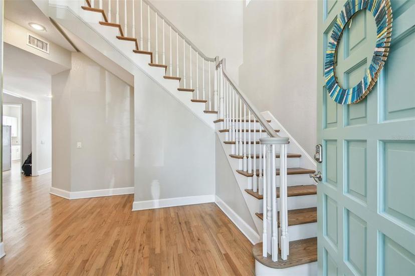 Picture of 120 S Clark Avenue, Tampa FL 33609
