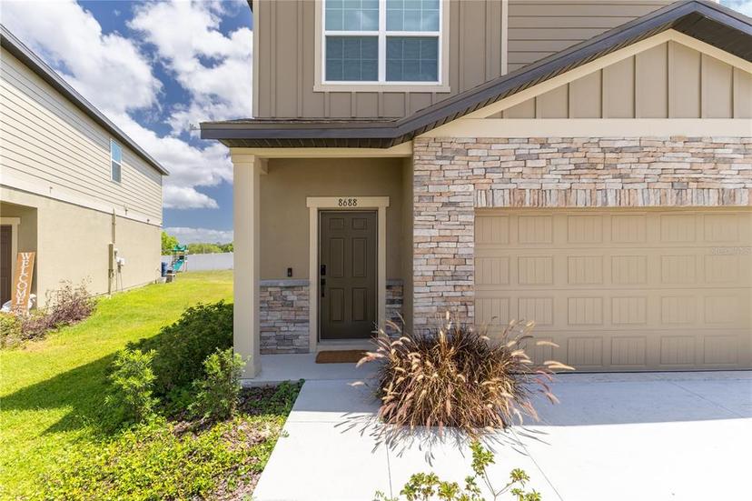 Picture of 8688 Sportsman Loop, Groveland FL 34736