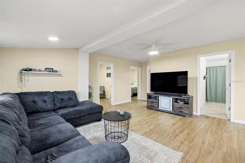 Picture of 7507 N Orleans Avenue, Tampa FL 33604
